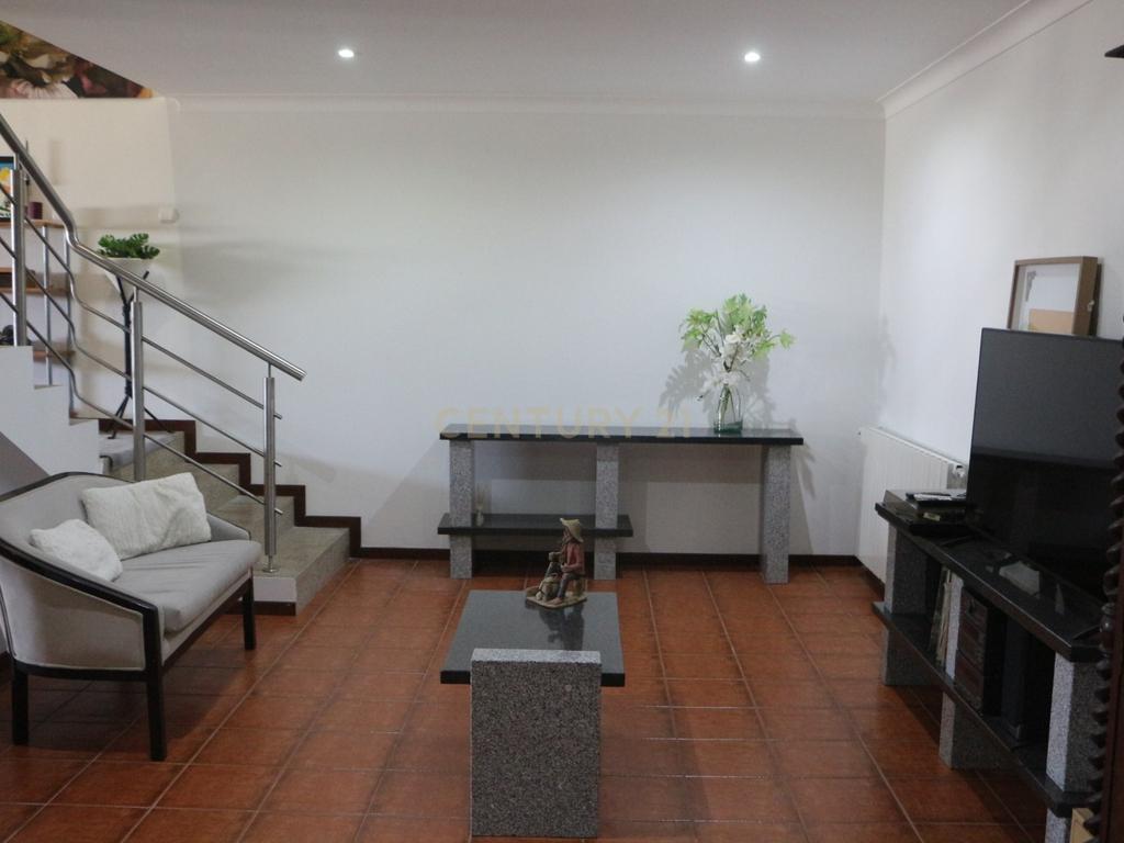 Moradia T5 em Casais Novos, Penafiel- Onde os sonhos em família ganham vida  - Image 6