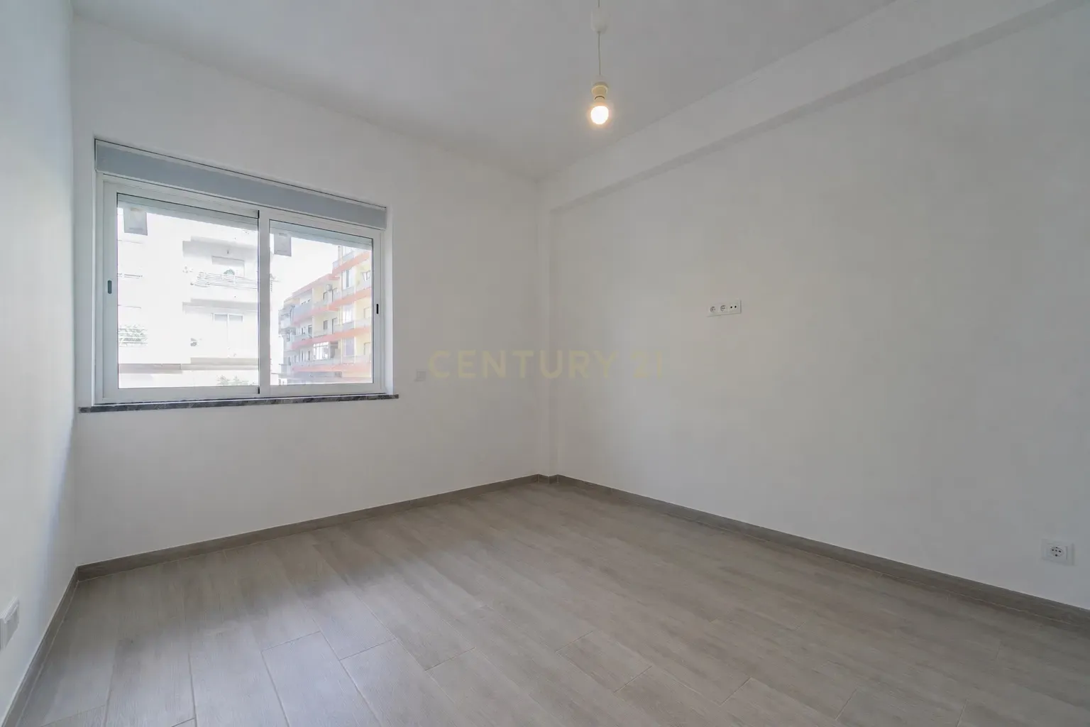 Fotografia 8 de Apartamento T4 Totalmente Remodelado no Coração de Olhão