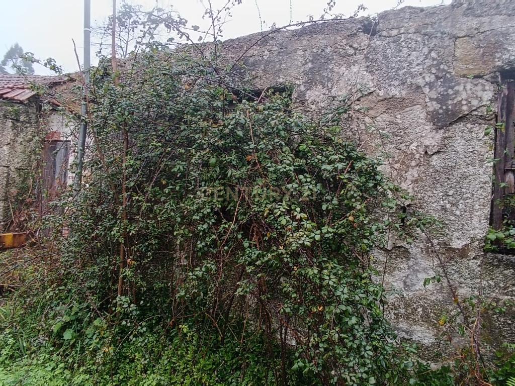 Quinta De Além com casa rústica em ruína para reabilitação total de 2 quartos no centro de Cete, Paredes - Image 61