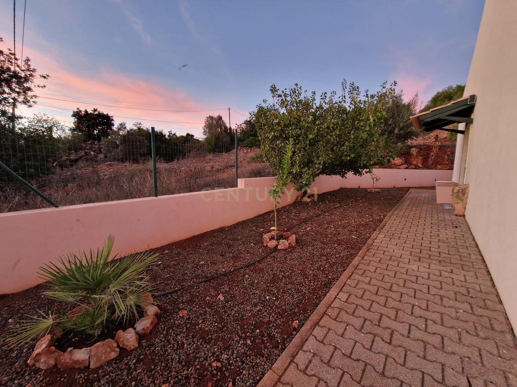 Quinta encantadora com potencial de expansão perto de Albufeira - Image 28