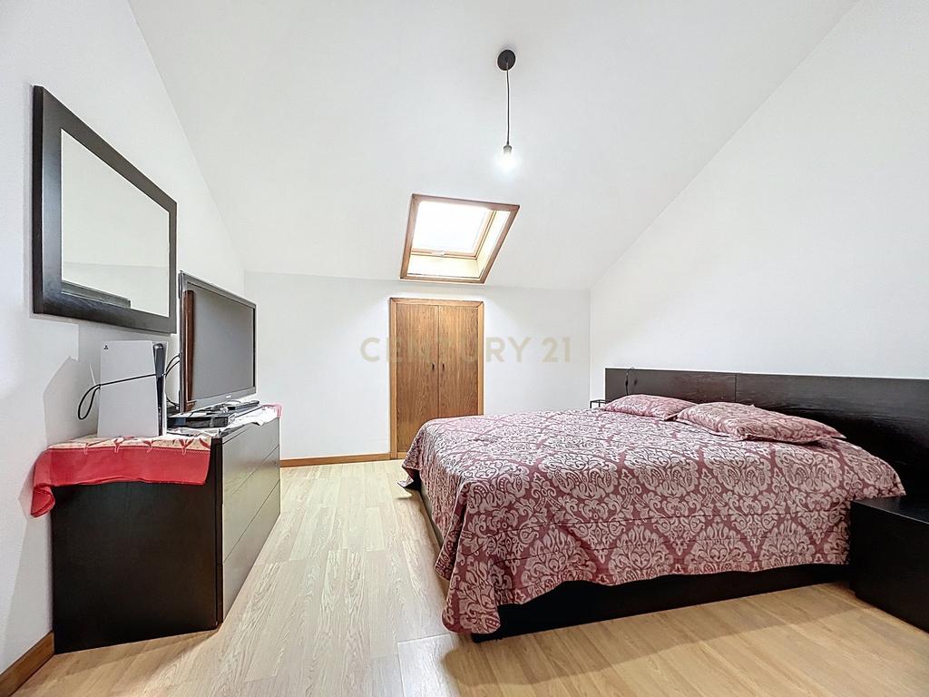 Casa Luxuosa com Vista Mar em Povoação, São Miguel - Image 14