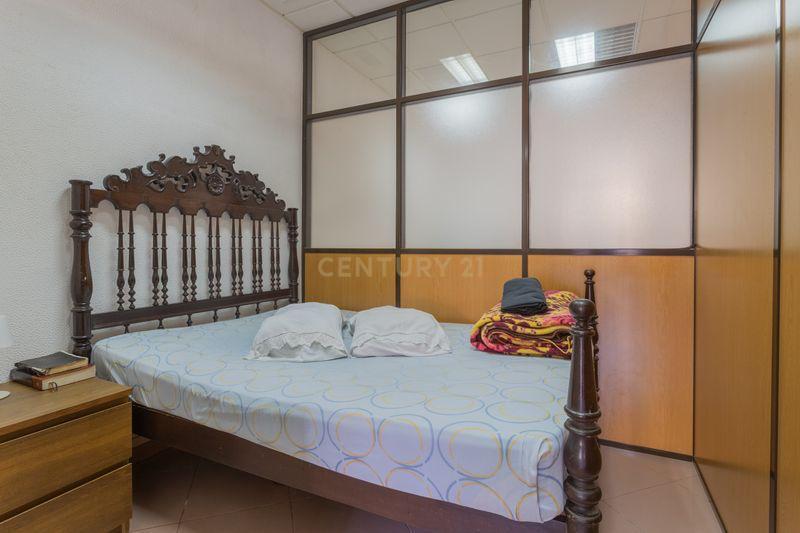 Apartamento Remodelado em Corroios, Seixal T3 + 3, garagem e Terraço - Image 20