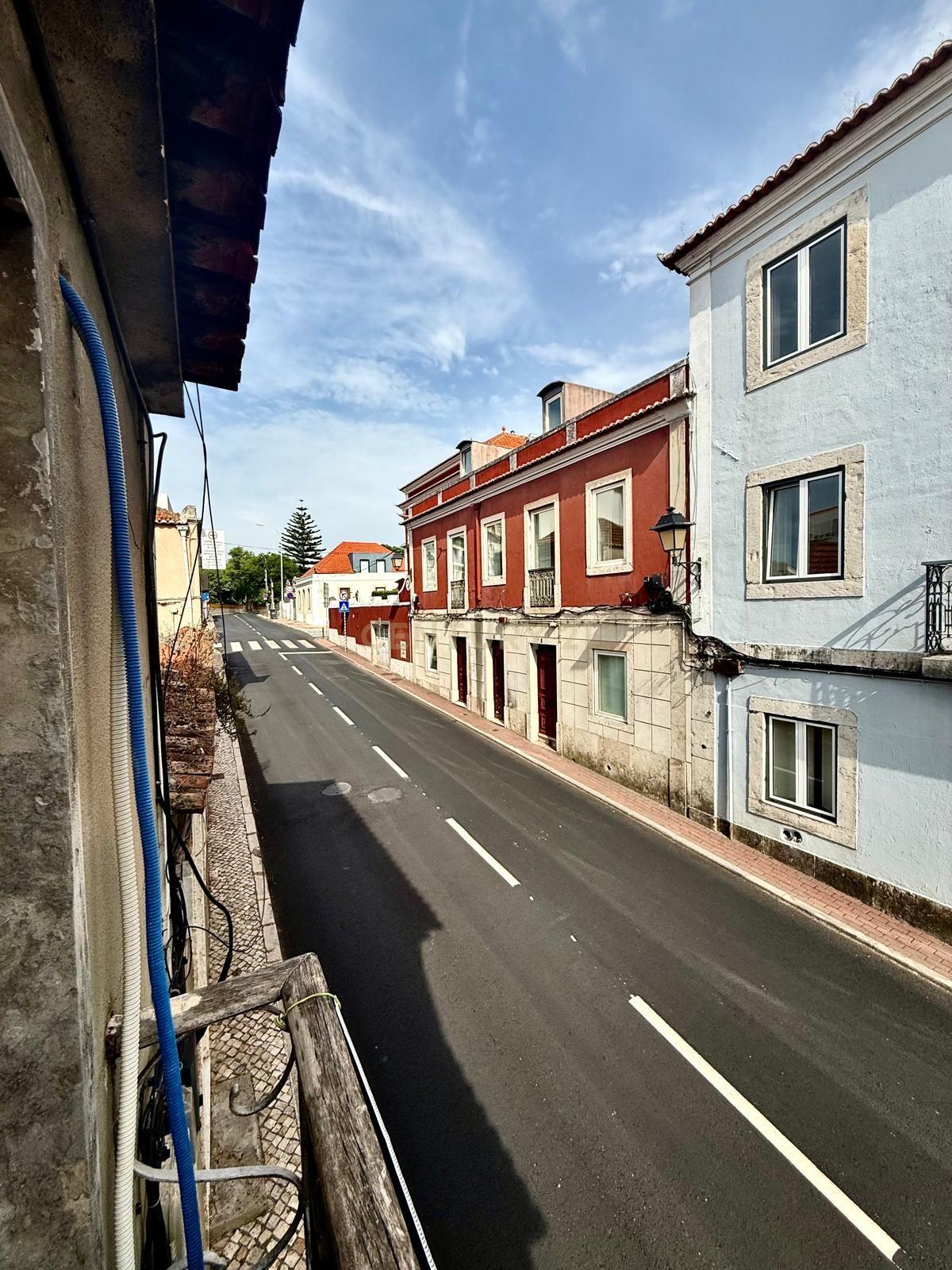 Apartamento totalmente remodelado na Vila de Oeiras - Image 11