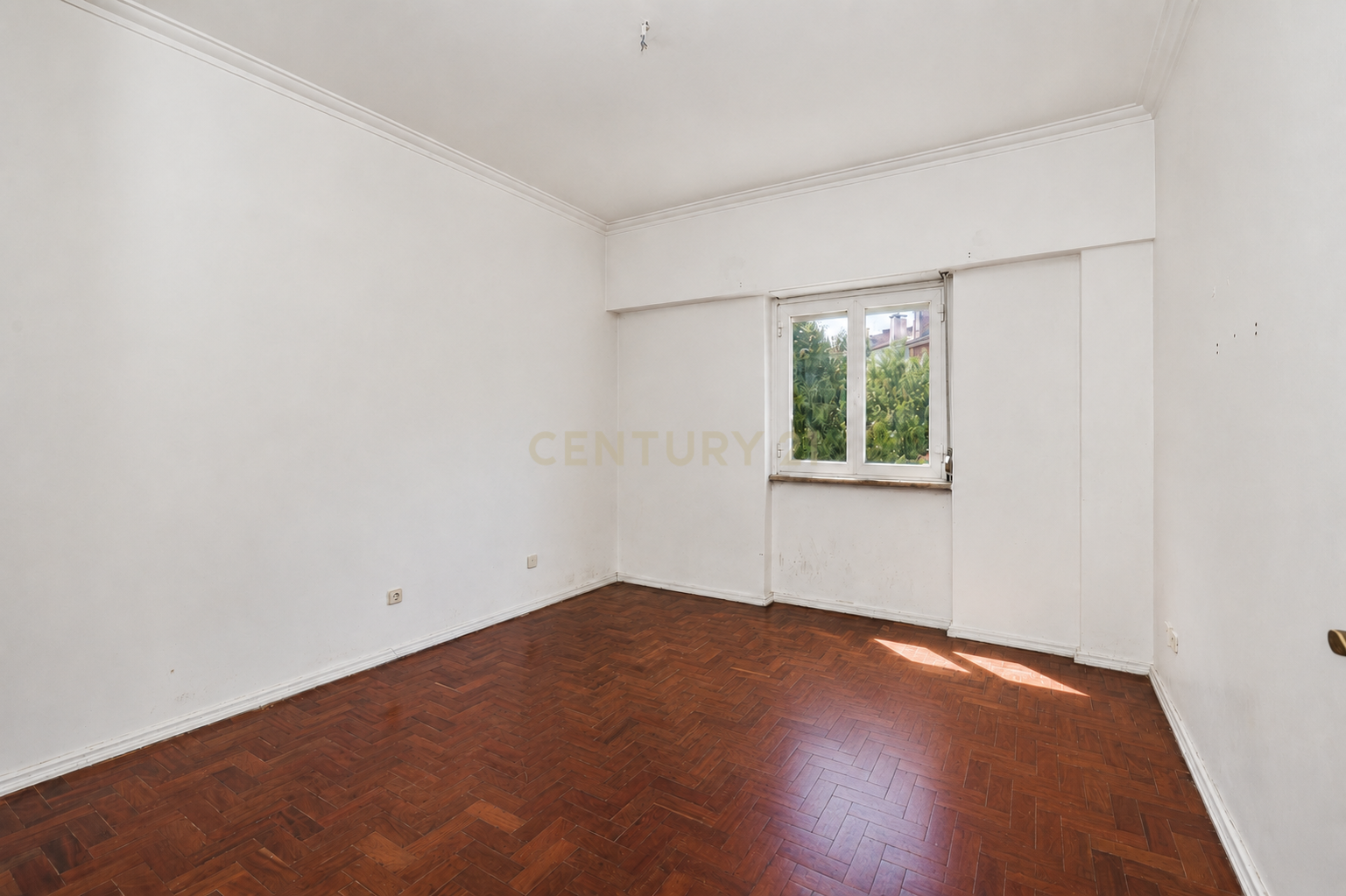 Fotografia 8 de T3 com 95m2, 2 WC, Vista Desafogada, Buraca , a 750 m da Estação de Benfica