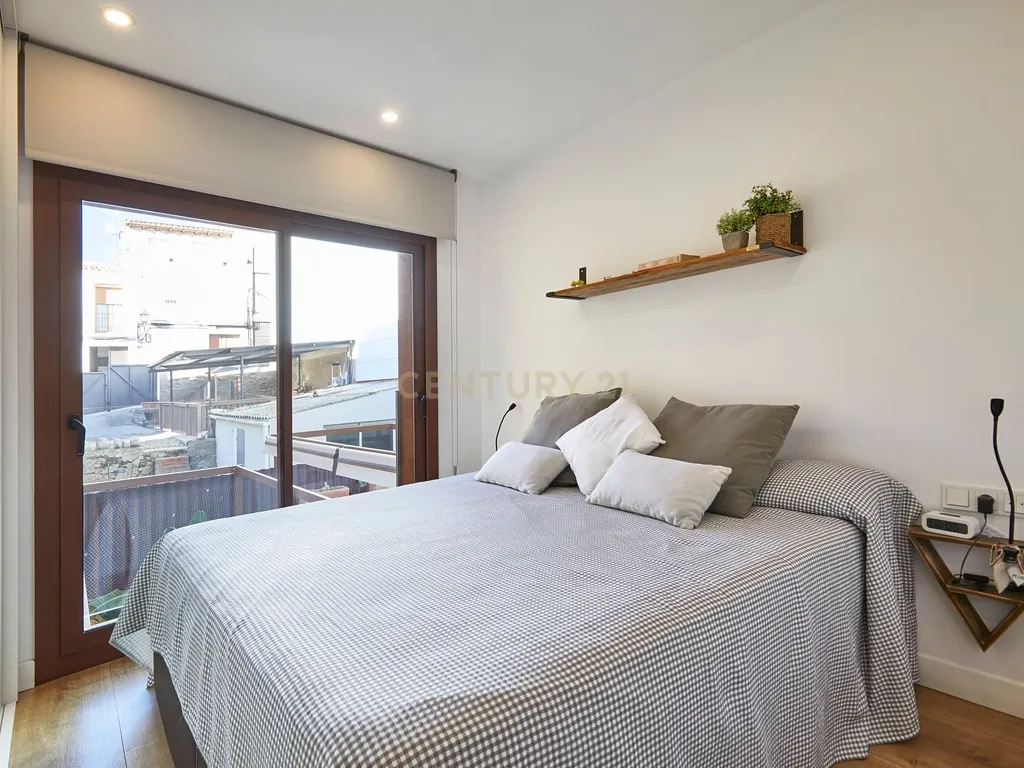 Casa Espetacular no Centro de Tiana - Image 23