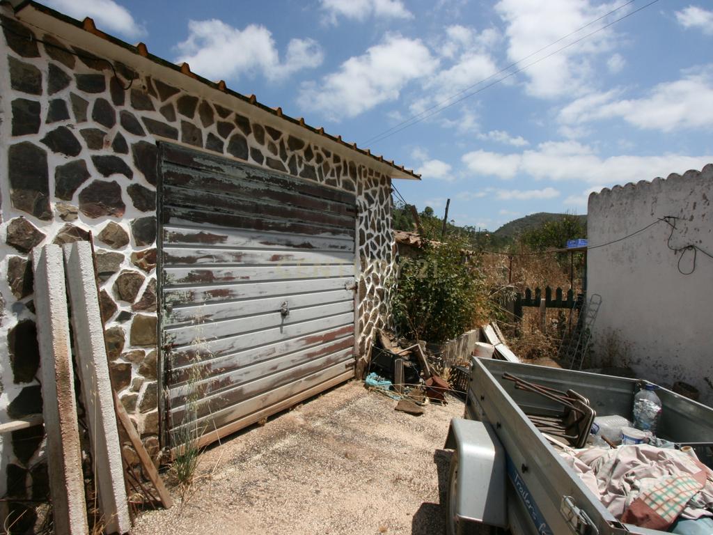 Quinta tradicional com moradia, garagem e vários anexos em terreno de 2020 m2, Zebro de Baixo, Silves - Image 19