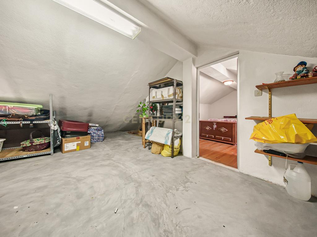 Moradia T4 em Agualva-Cacém (RESERVADO) - Image 30