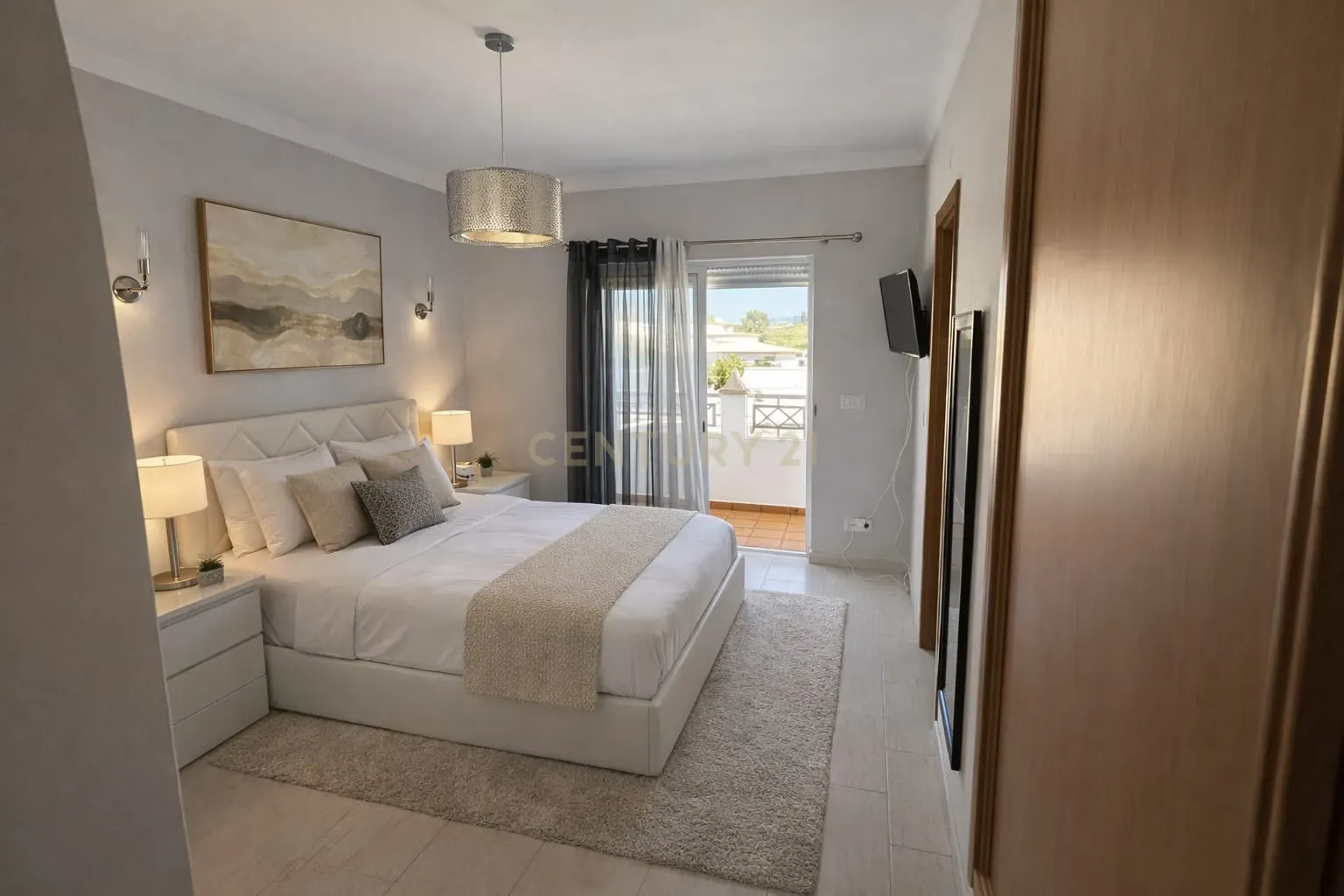 Fotografia 12 de Luxuosa Moradia T2+1 - Excelente Localização