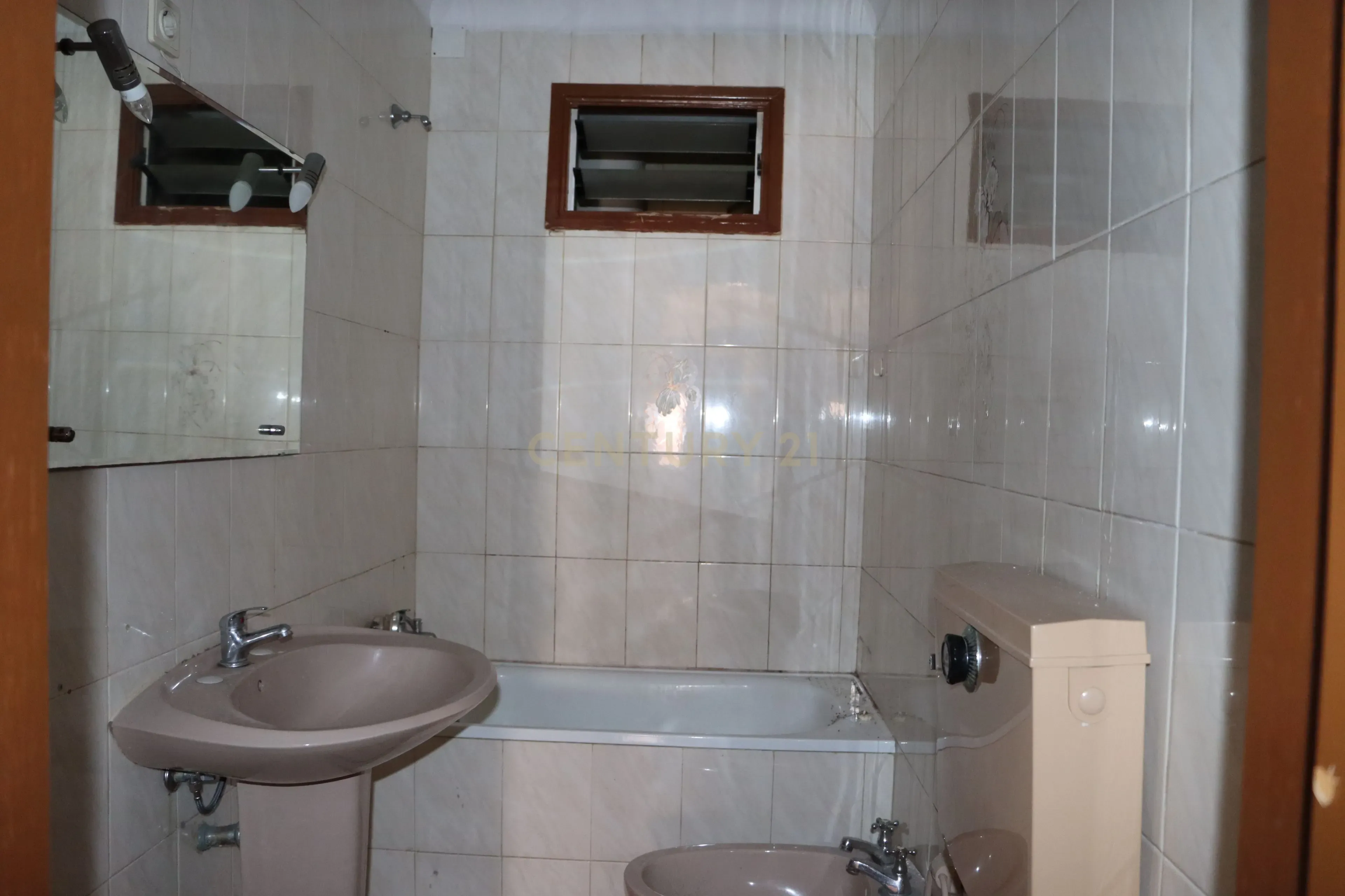 Fotografia 11 de Prédio para reabilitação em Miragaia | Excelente oportunidade de investimento