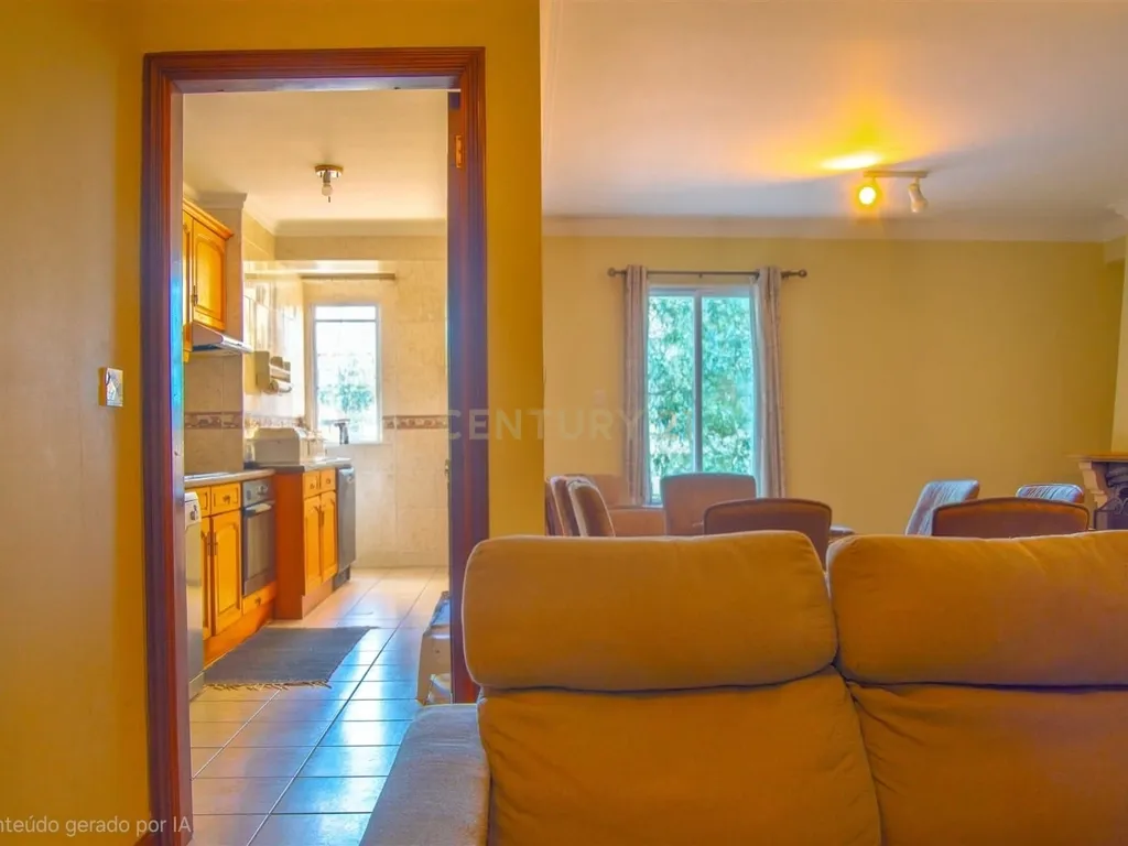 Espetacular Apartamento T4 em Oliveira do Bairro, Aveiro - Image 16
