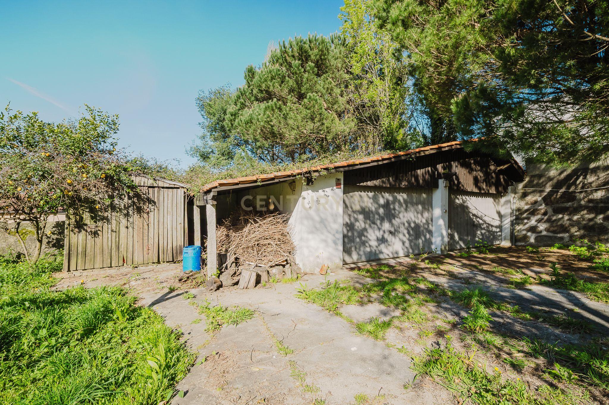 Propriedade Única com 2.400 m² na Maia — Grande Potencial de Rentabilidade - Image 8