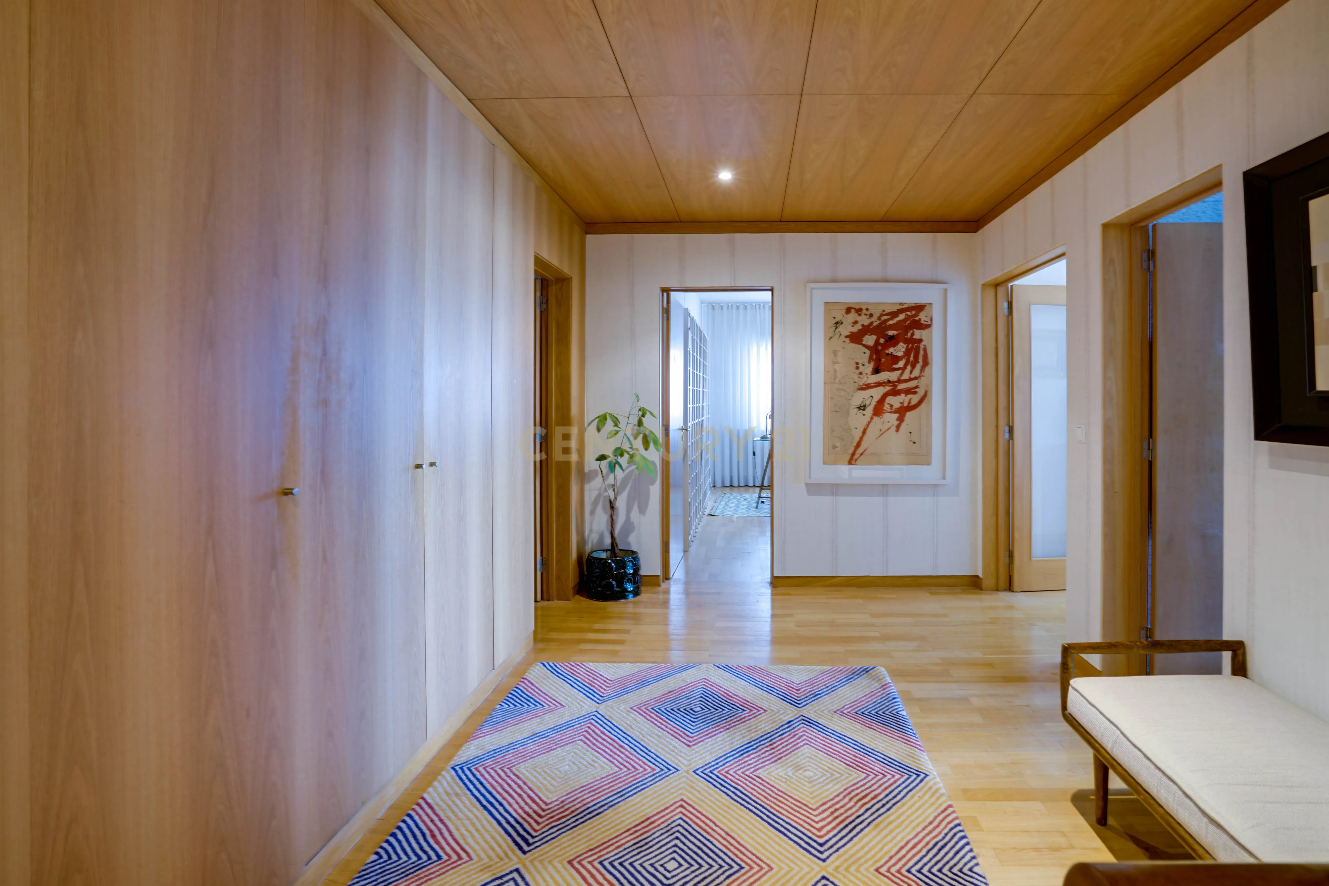 Apartamento T3 com Vista Panorâmica para o rio no Parque das Nações - Image 3