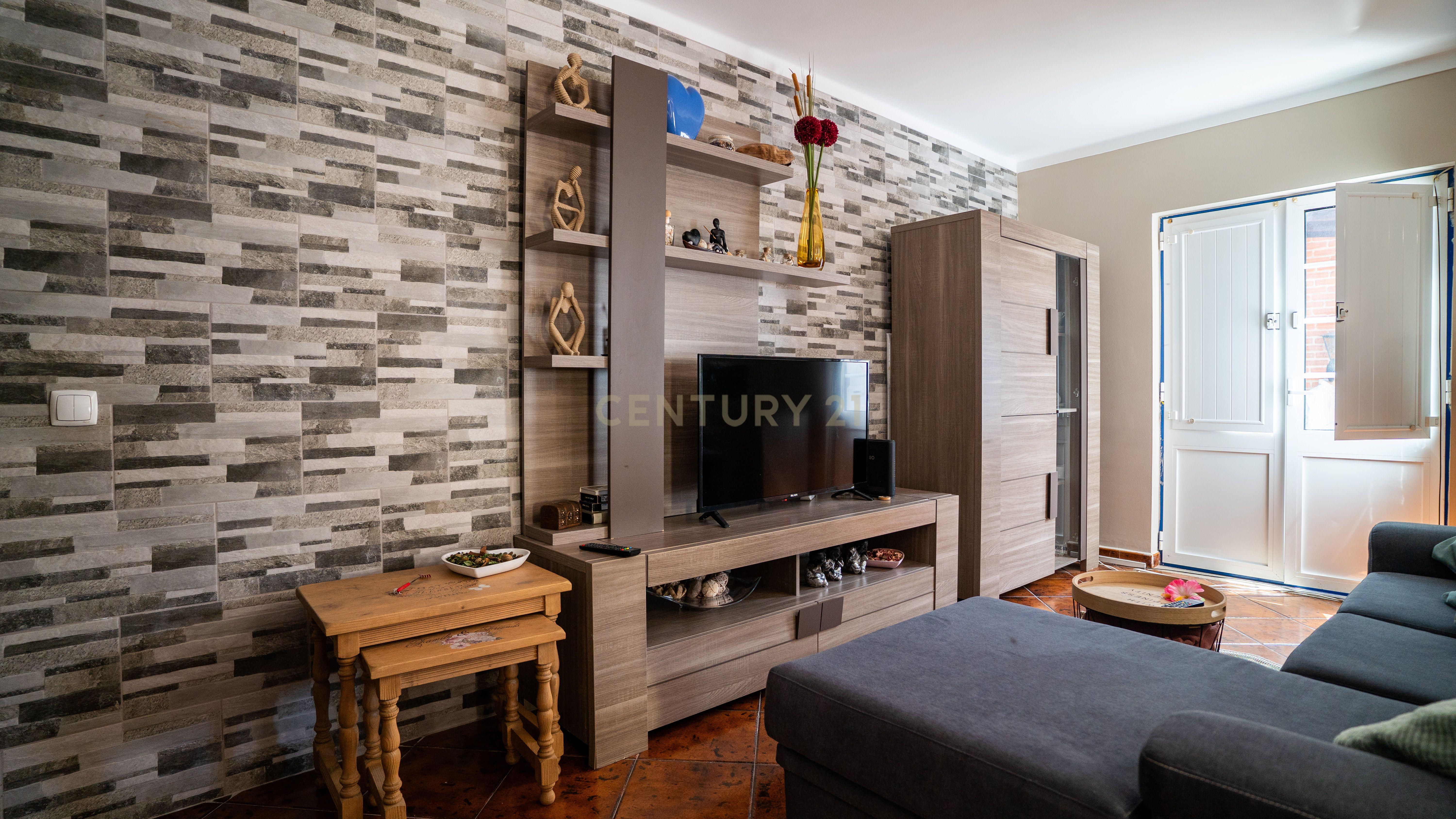 🏡 Moradia T4 Impecável em Olho Marinho – a poucos minutos de Peniche! - Image 8