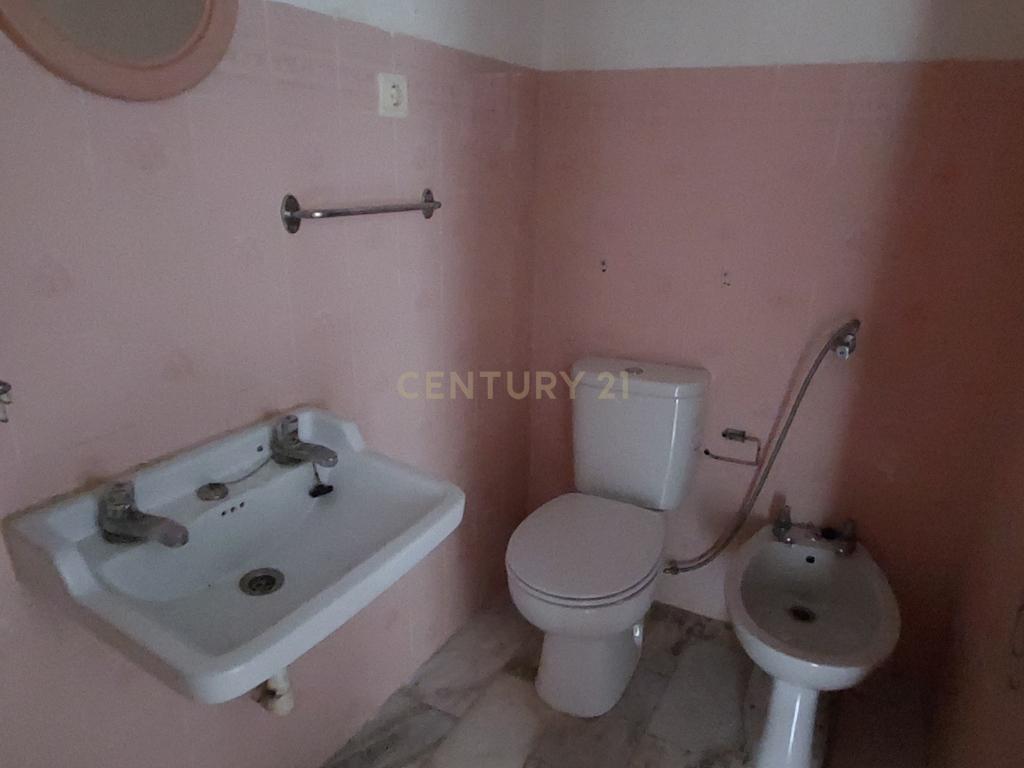 Moradia T3 com Pátio em Portalegre - Oportunidade Única! - Image 21