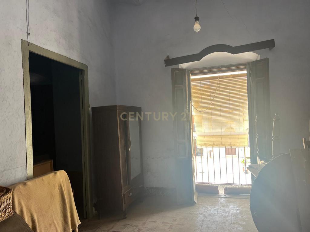 Oportunidade Única: Casa para Recuperar em Cáceres, 65.000€ - Image 9