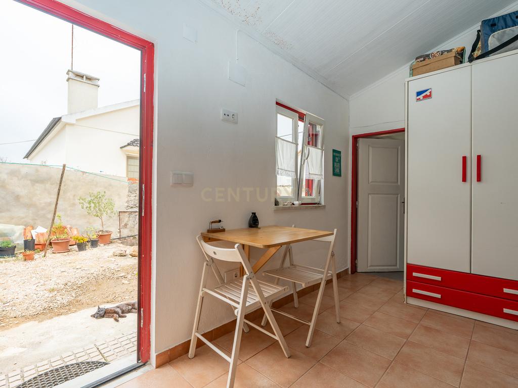 T2 + 2 T0 em Mafra Conjunto Habitacional com Potencial de Rentabilidade - Image 4