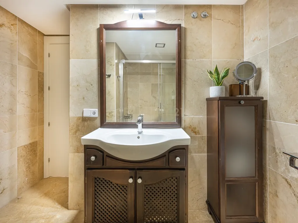 Apartamento à venda em Marbella Lomas by Marbella Club - Image 30