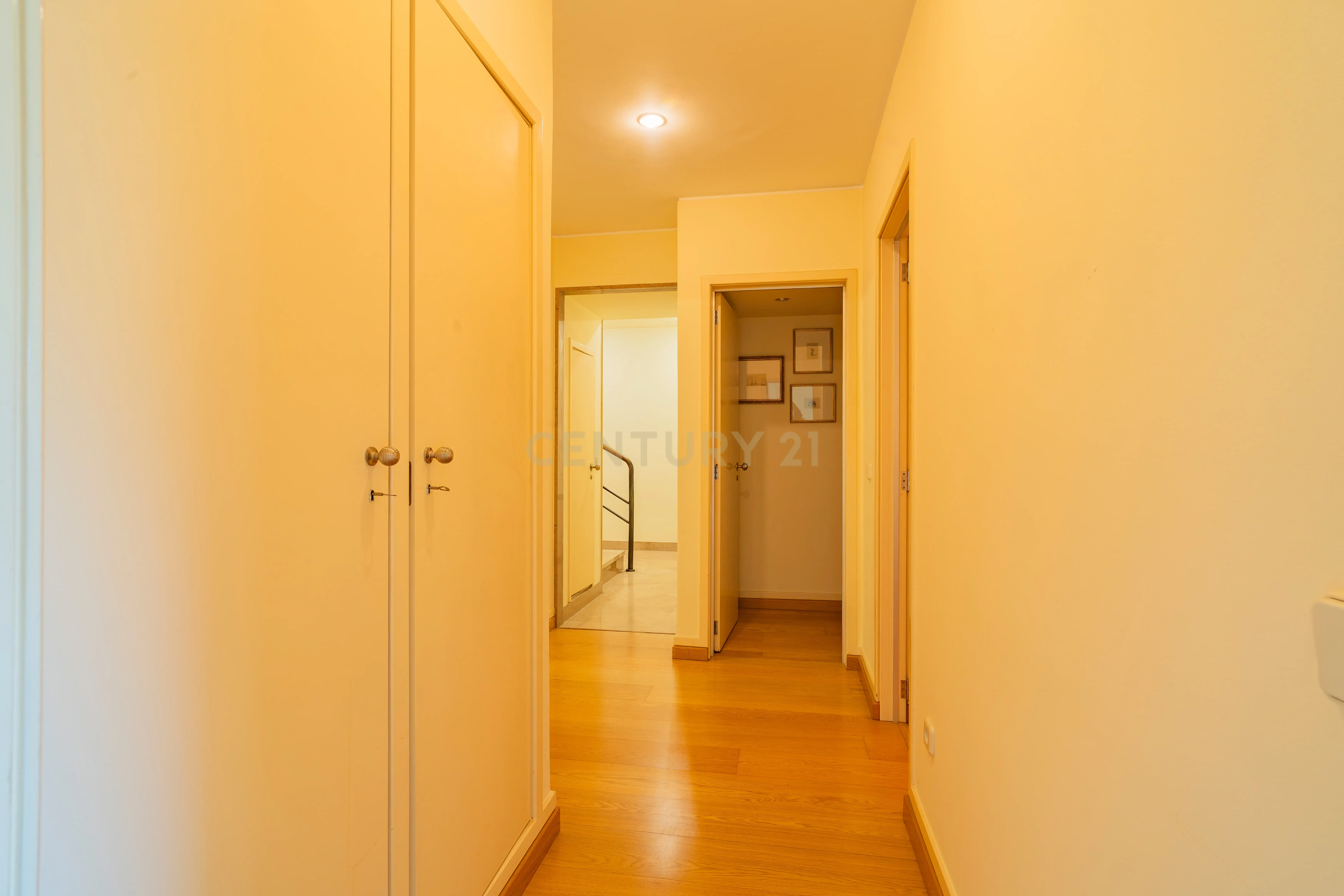 Fotografia 3 de Apartamento T5  duplex no centro de Alcobaça