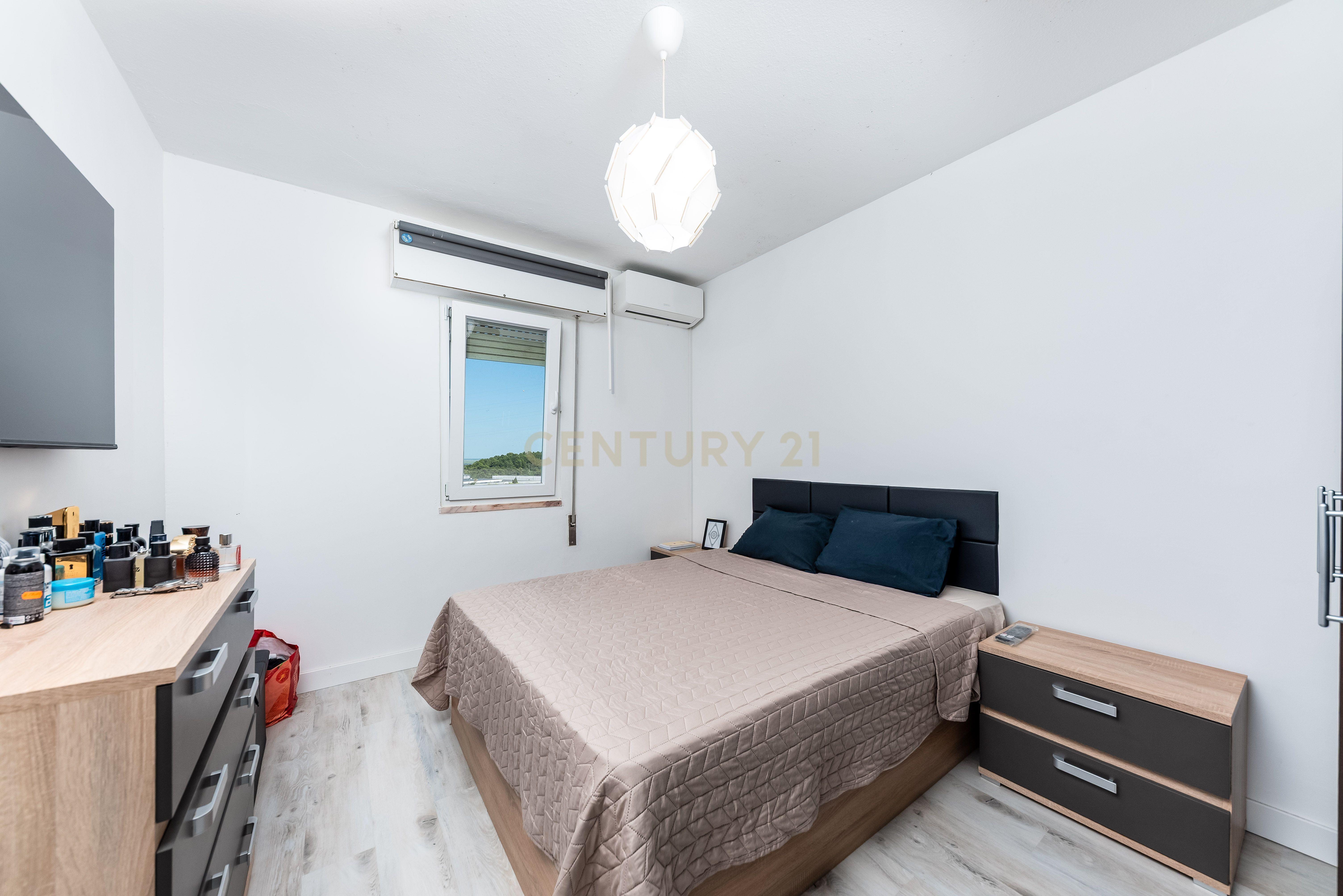 Fotografia 8 de Apartamento T3 Renovado Cabo de Vialonga