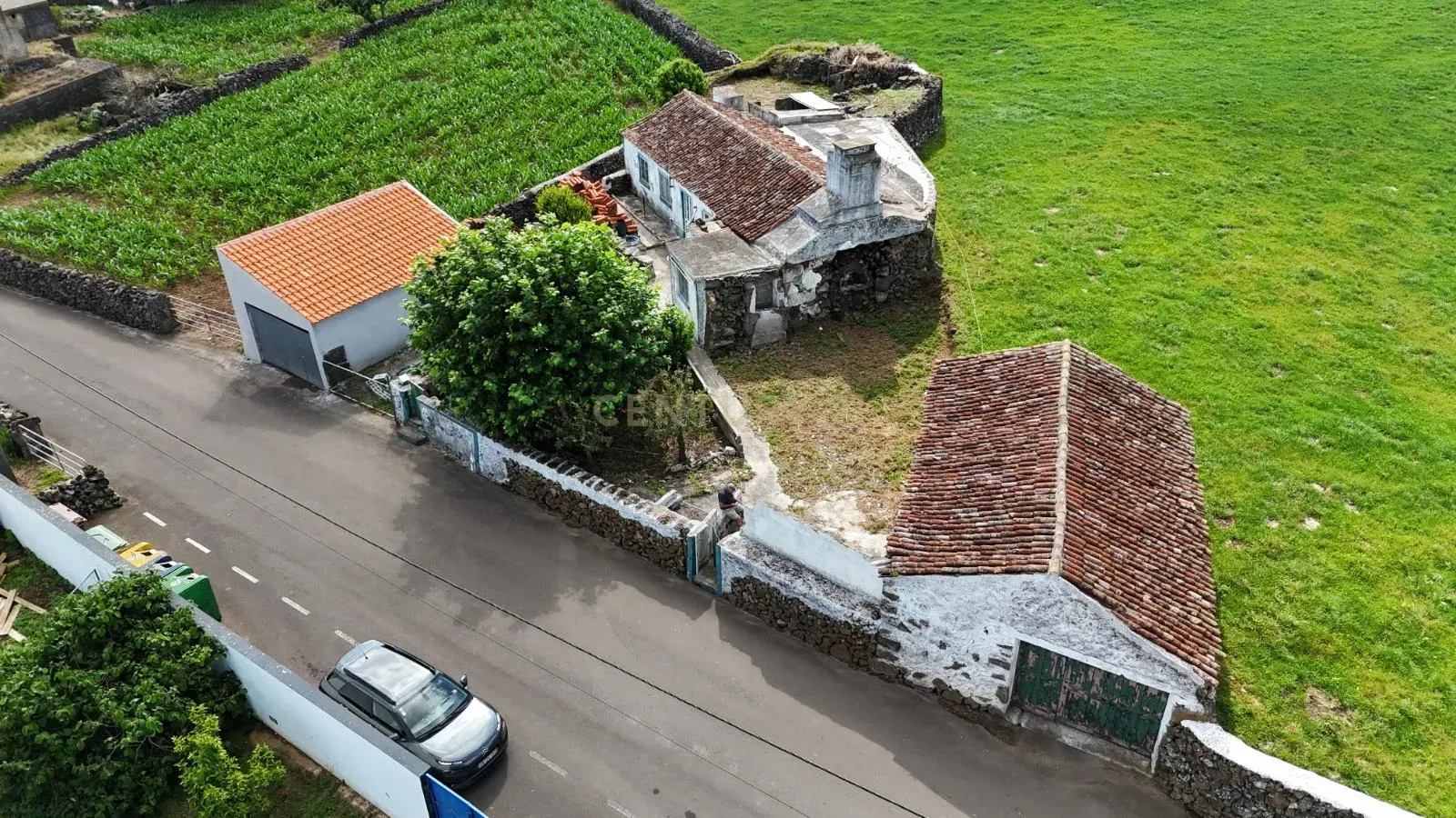 Fotografia 11 de Casa para Recuperação em São Bartolomeu de Regatos