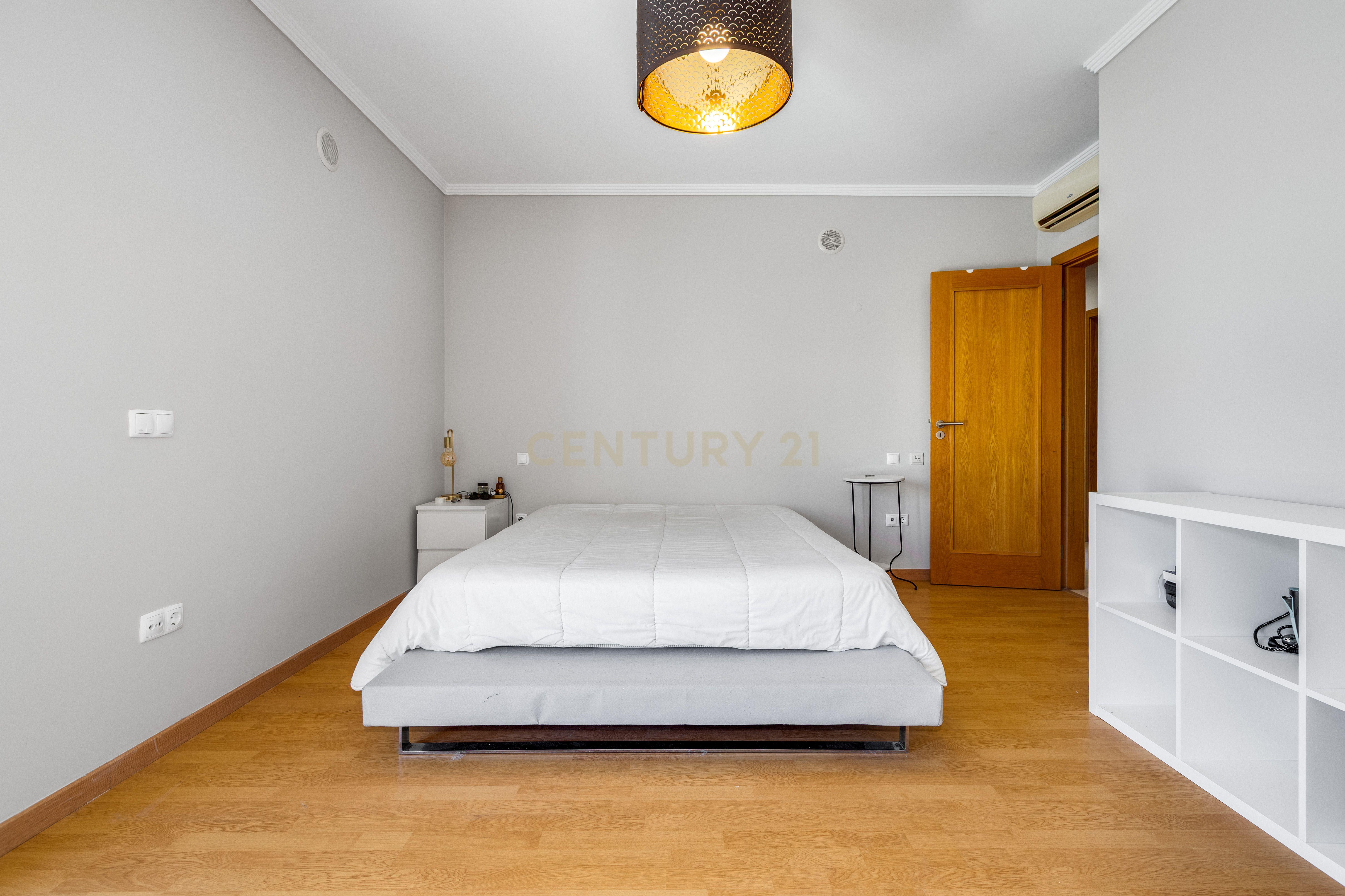 Apartamento T3 à venda em Quelfes, Olhão — foto 15