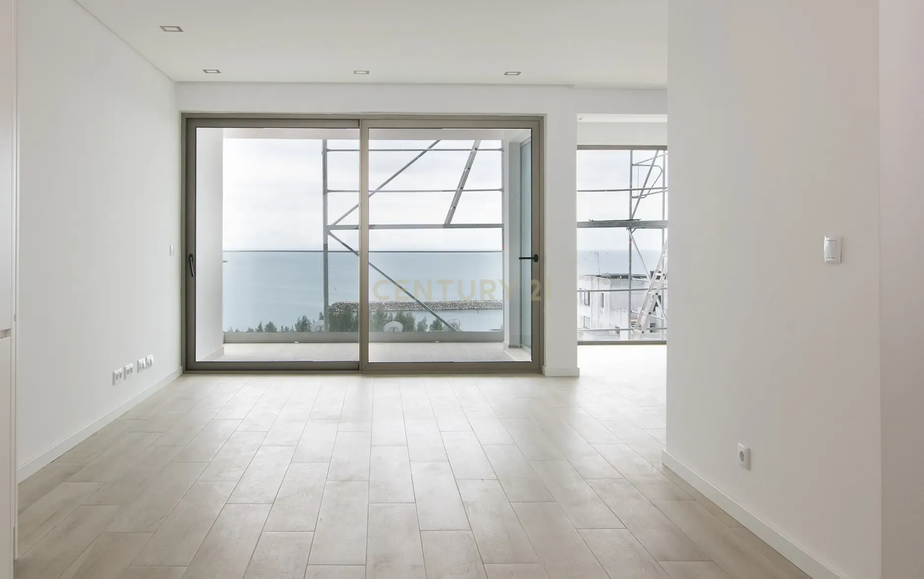 Condomínio Villas d’Ouro – Exclusividade e Conforto no Coração de Sesimbra - Image 26