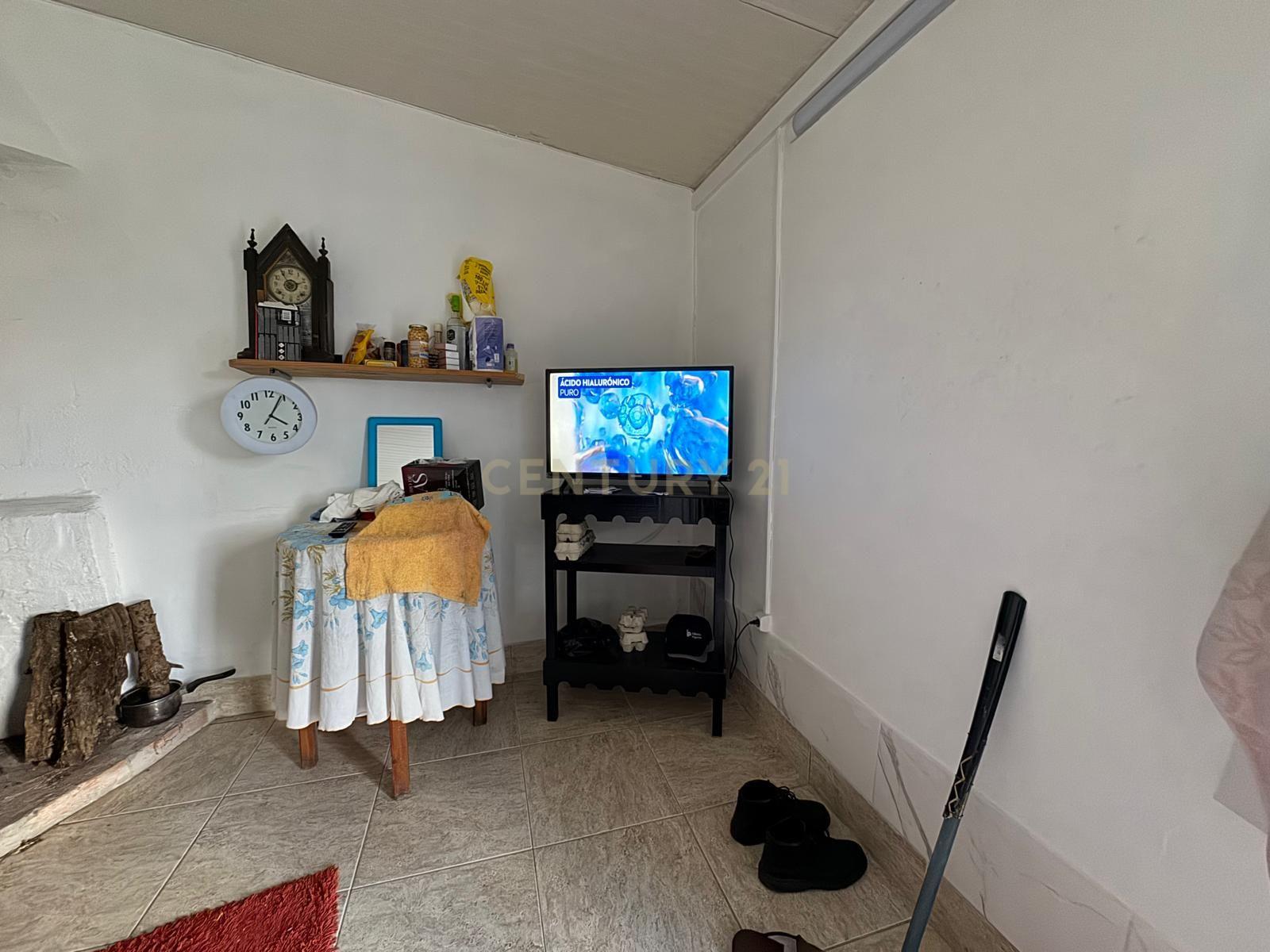 Moderna Moradia T1 em Pombal com Jardim e Terraço - Image 11