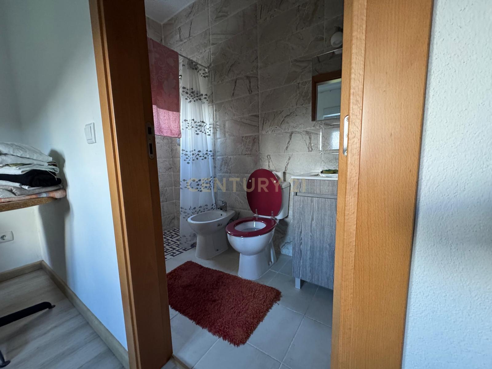 Moderna Moradia T1 em Pombal com Jardim e Terraço - Image 19
