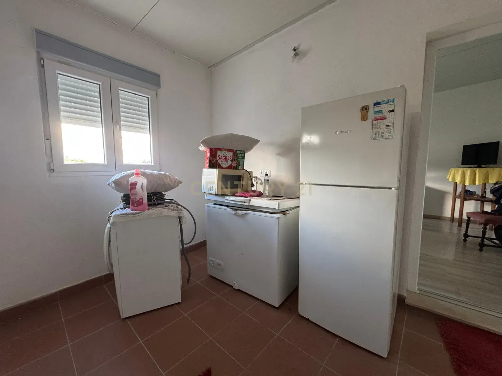 Moderna Moradia T1 em Pombal com Jardim e Terraço - Image 13