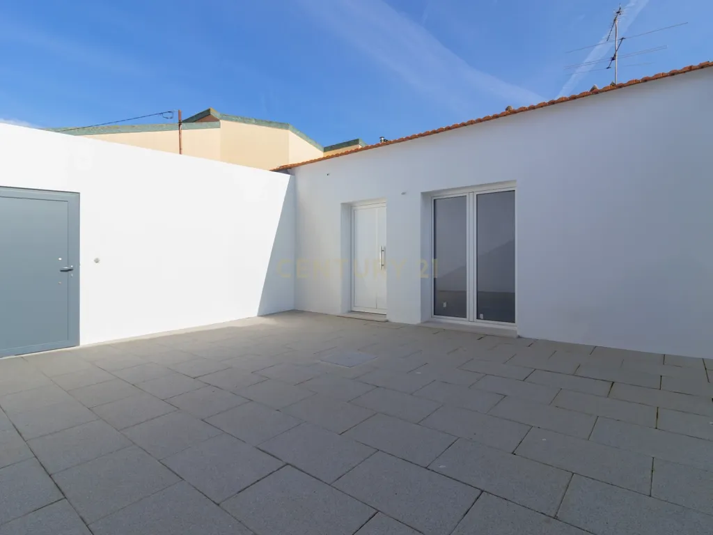 Moradia T3 Nova em Leiria - Pousos, Rua Padre José da Silva e Sousa - Image 19