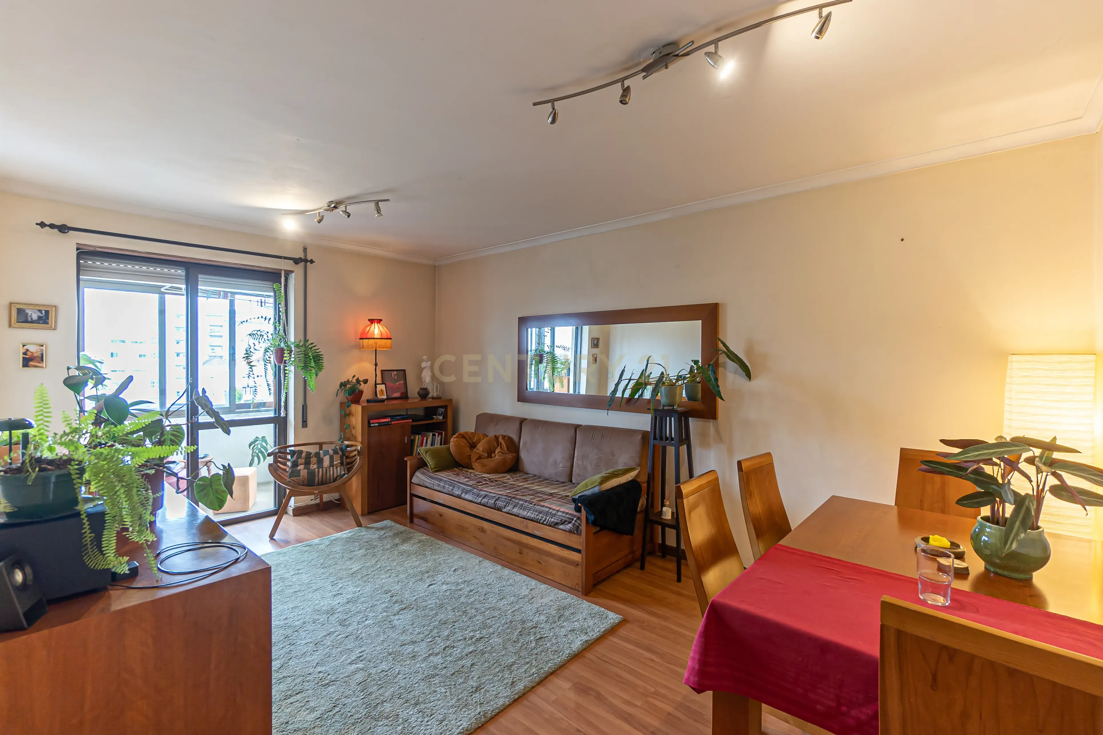 Apartamento T1 com garagem e varanda à Venda – Constituição | Porto Junto ao Vitalis Park (Centro de Treinos FCP) - Image 13