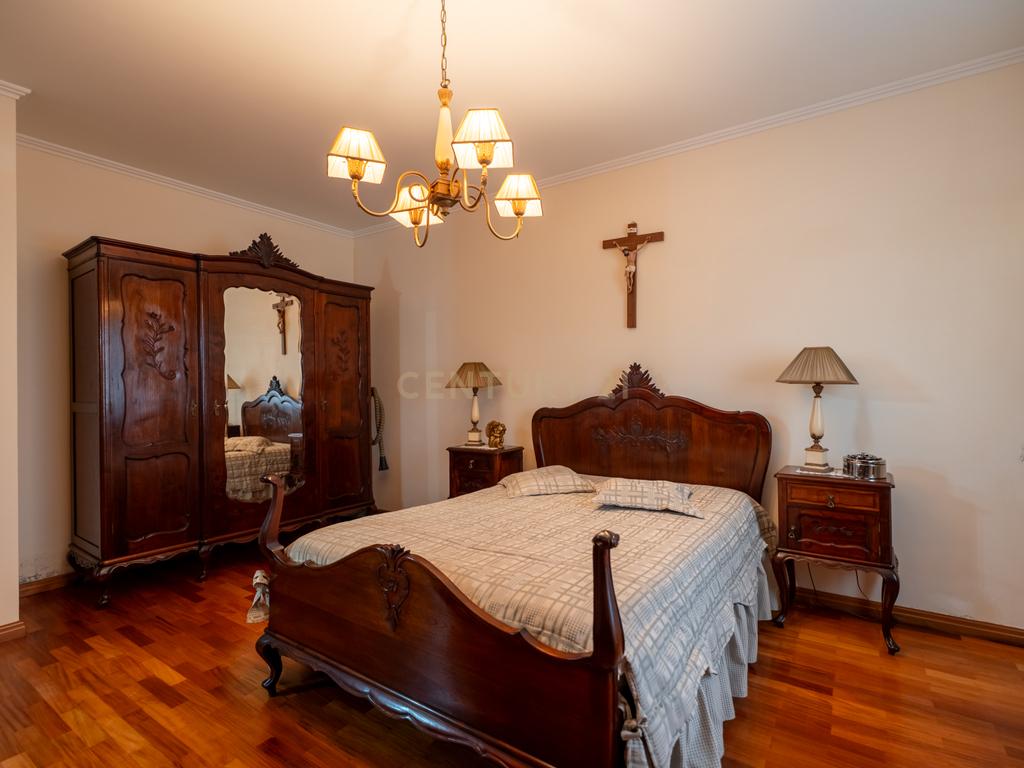 Moradia T4 na Ribeira Seca — Localização Privilegiada na Ribeira Grande - Image 17