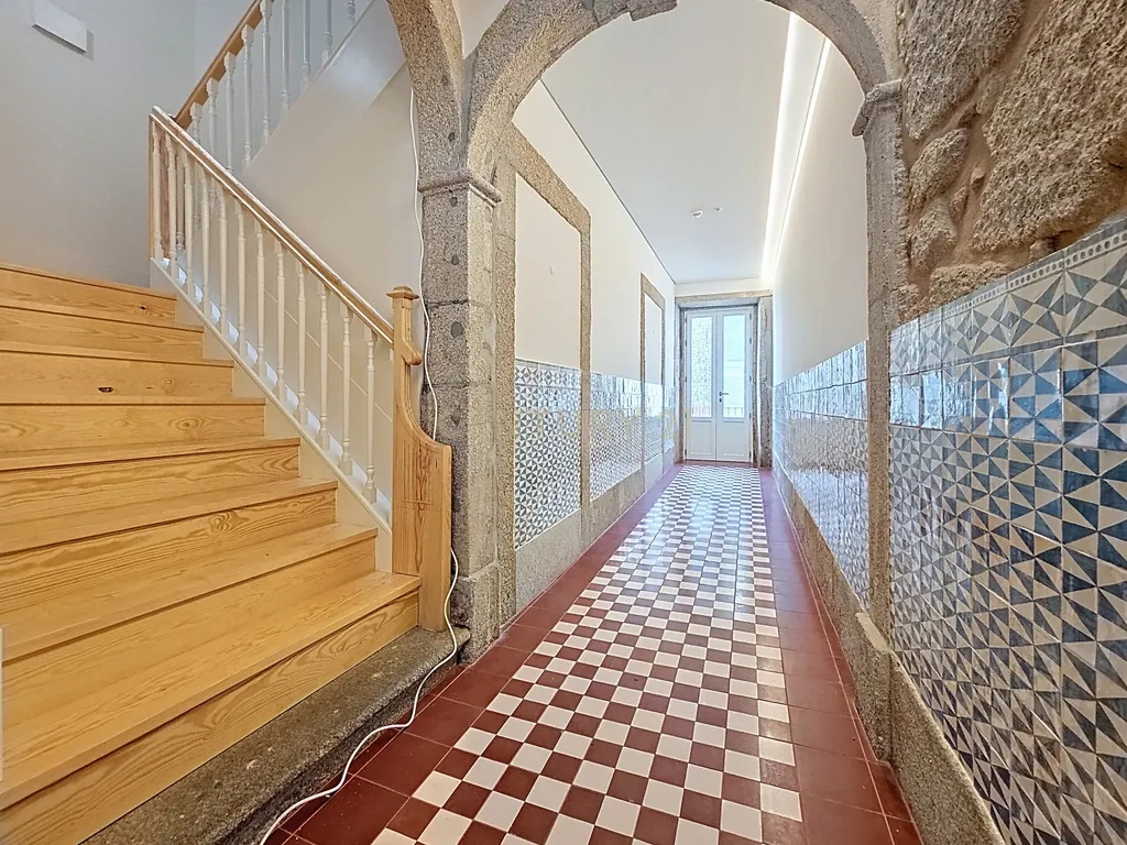 Apartamento T2 Novo – Rua do Bonjardim, Porto - Image 33