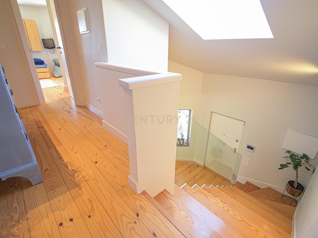 Moradia T5 de Luxo na Aldeia de Juzo – Cascais - Image 30