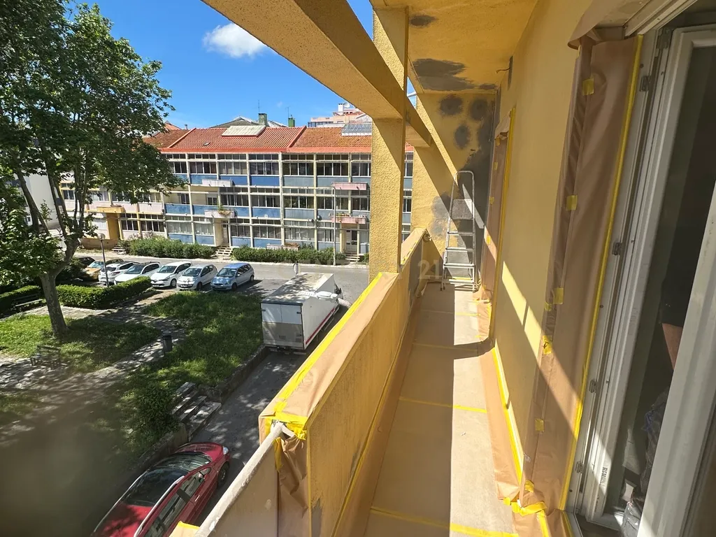 T2 renovado Cacém - Image 2