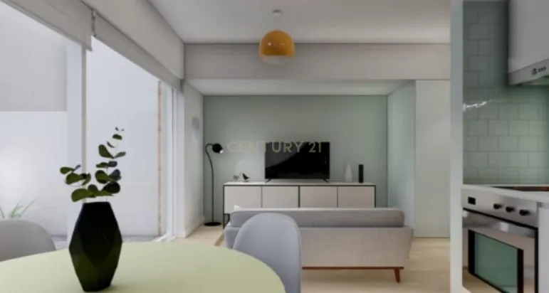 Moderno Apartamento T1 no Coração do Porto - Image 3