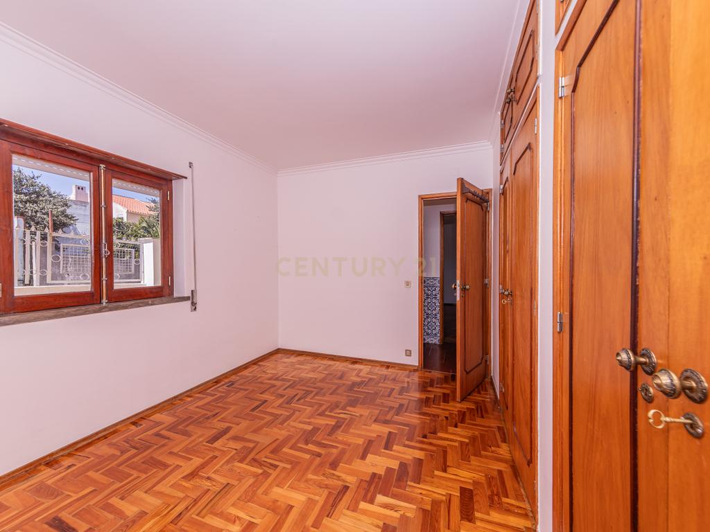 Moradia Isolada com Garagem Box para 2 Carros — Matarraque, S. Domingos de Rana - Image 22