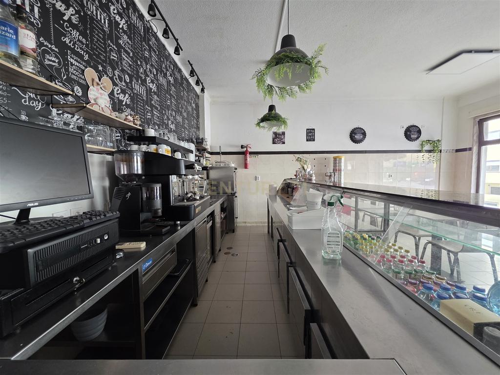 Trespasse de Café em Belas – Pronto a Funcionar | €25.000 - Image 7