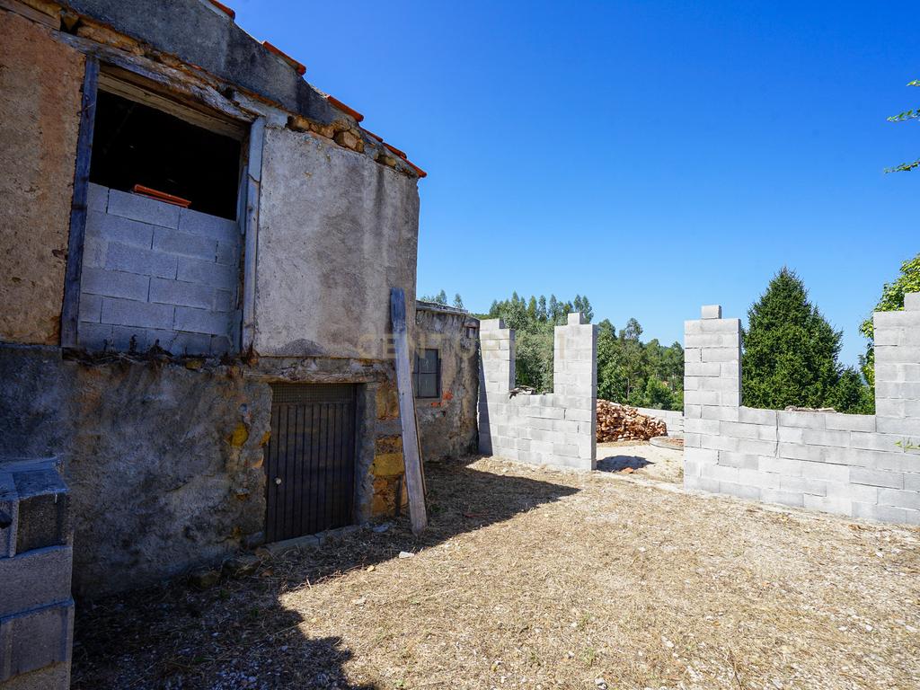 Casa Usada em Arrifana, Vila Nova de Poiares - 109m² por 24.900€ - Image 10