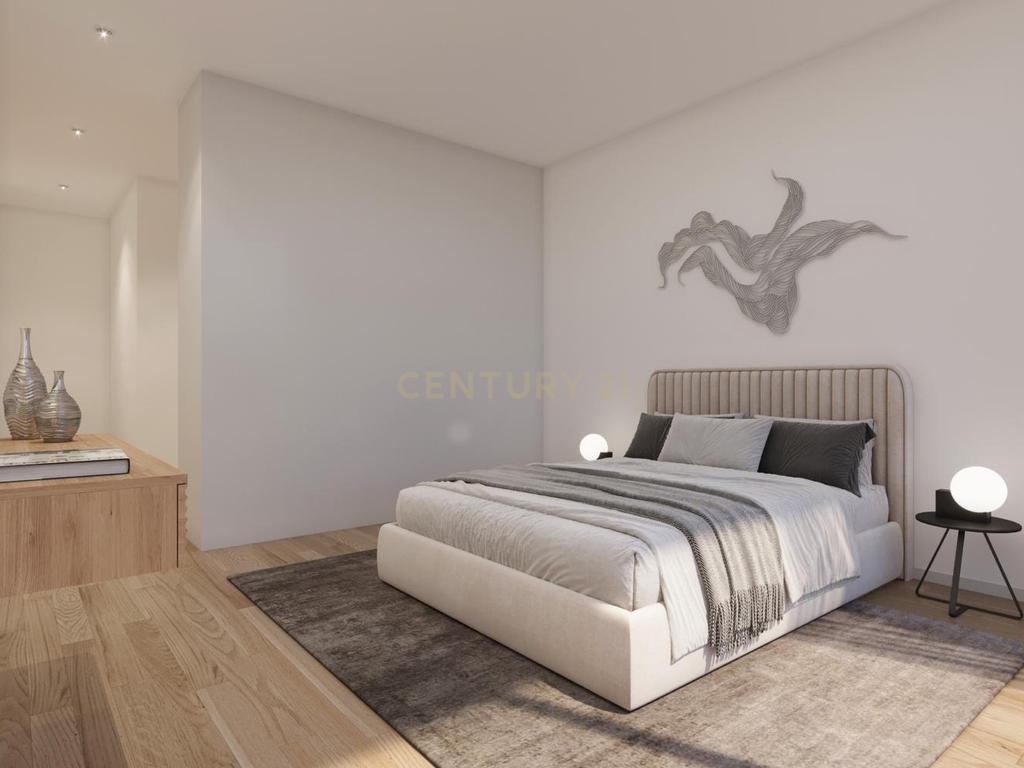 Luxuosa Moradia T3 em Vila Nova de Gaia com Piscina e Jardim - Image 21