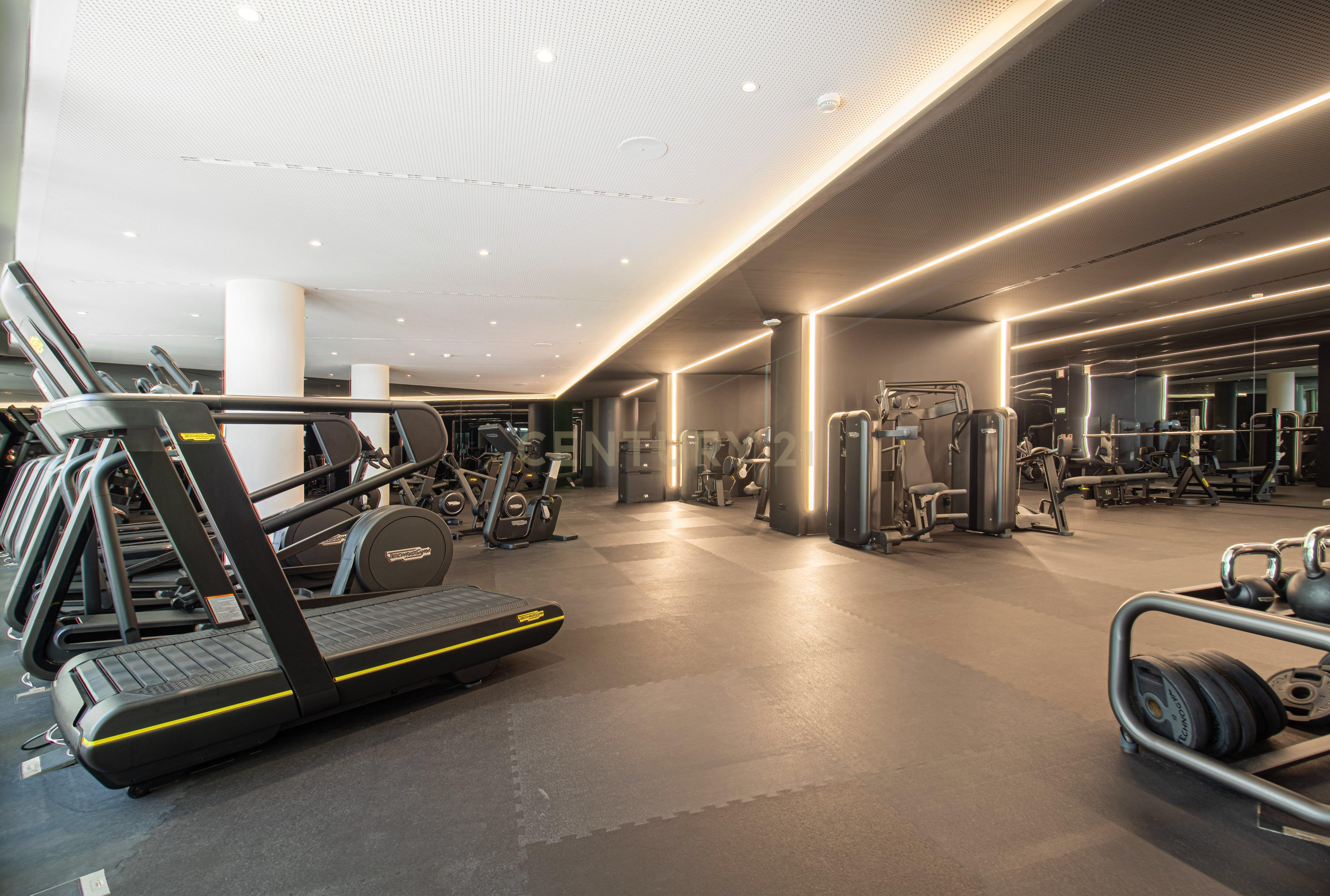Apartamento T2 no Infinity em Campolide - Image 25