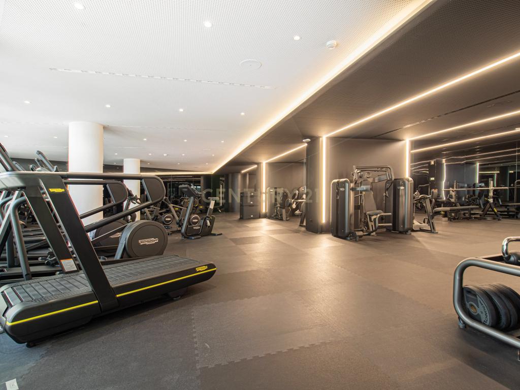Apartamento T2 no Infinity em Campolide - Image 25