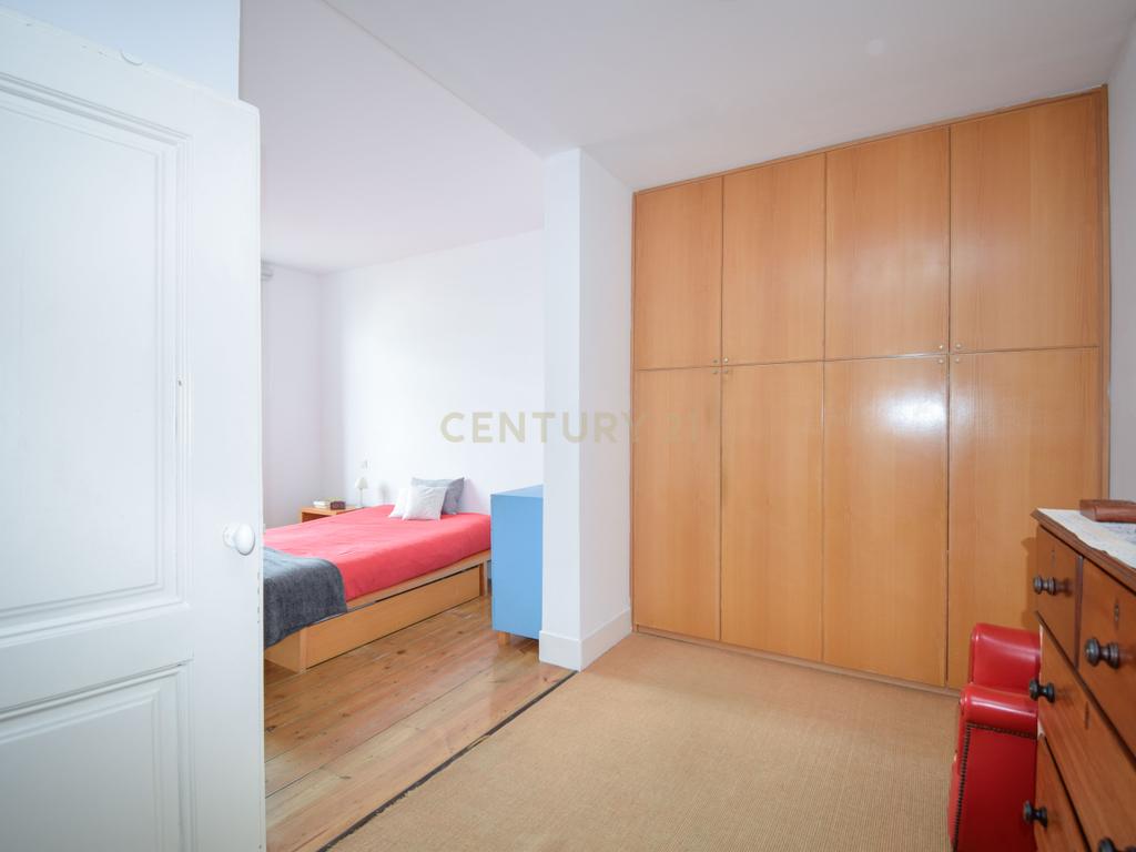 Apartamento T5 em Arroios: mais espaço, mais conforto e mais Família! - Image 43