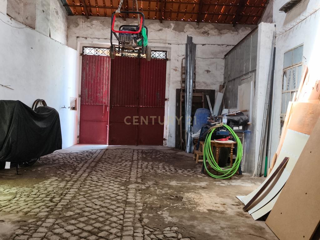Oportunidade Única em Pias: Loja e Casão (Junto ao Restaurante "O Adro") - Image 22