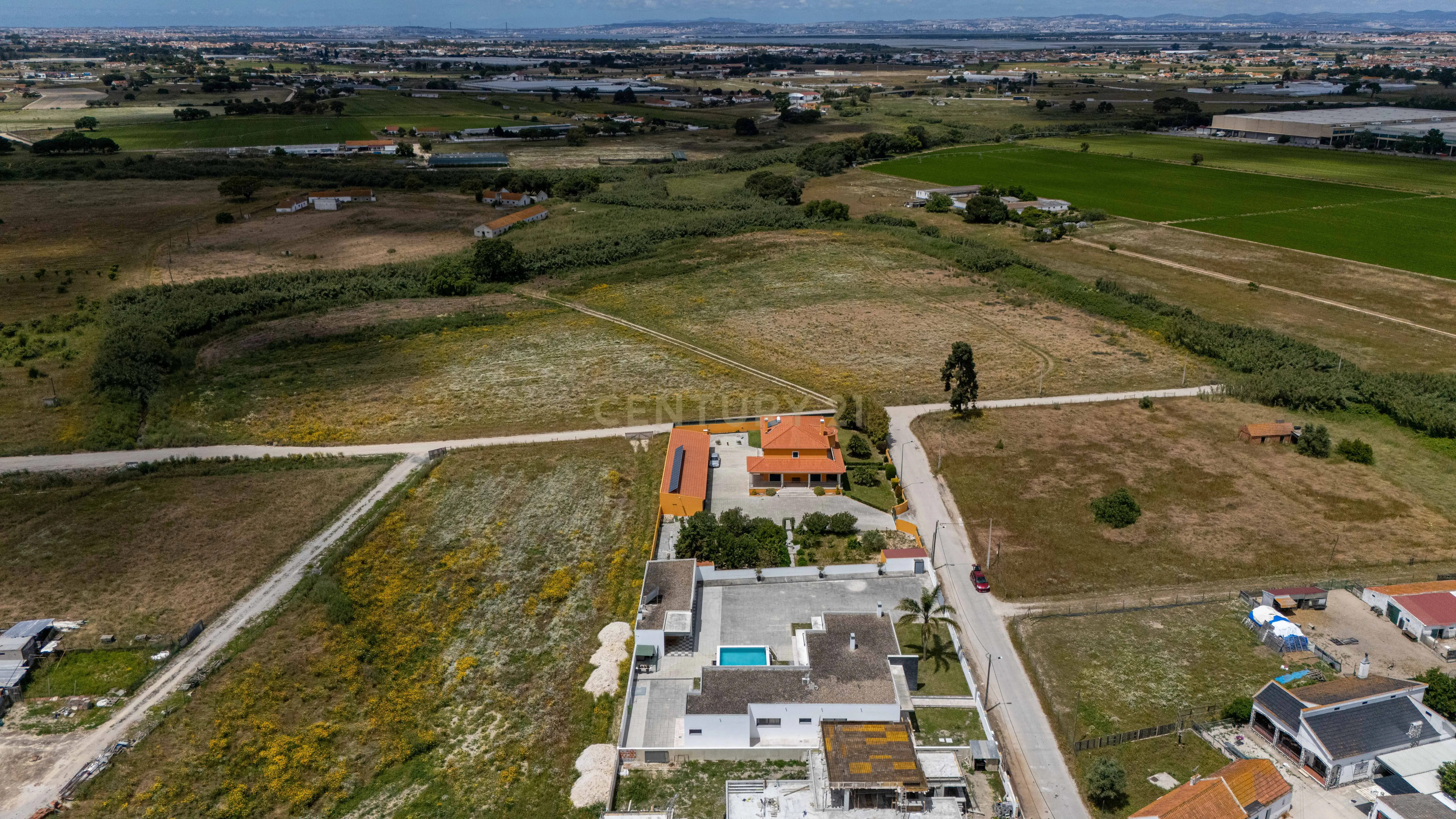 Moradia Térrea T4 no Montijo — Isolada, Moderna e com Piscina - Image 61
