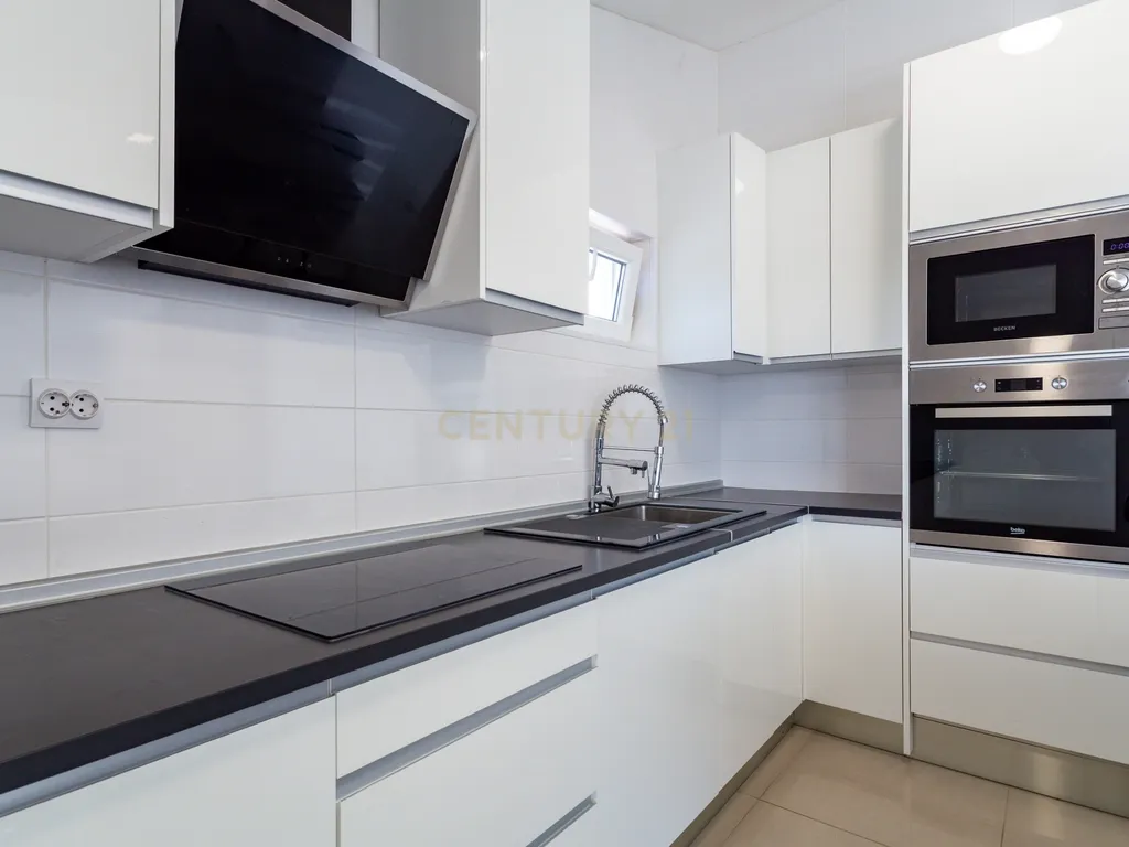 Penthouse T3 com vista mar e serra - Cascais - Image 8