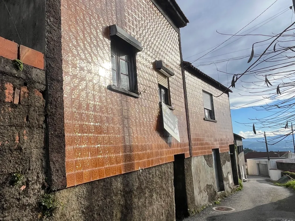 Moradia para reconstrução em São Mamede - Penacova - Image 1
