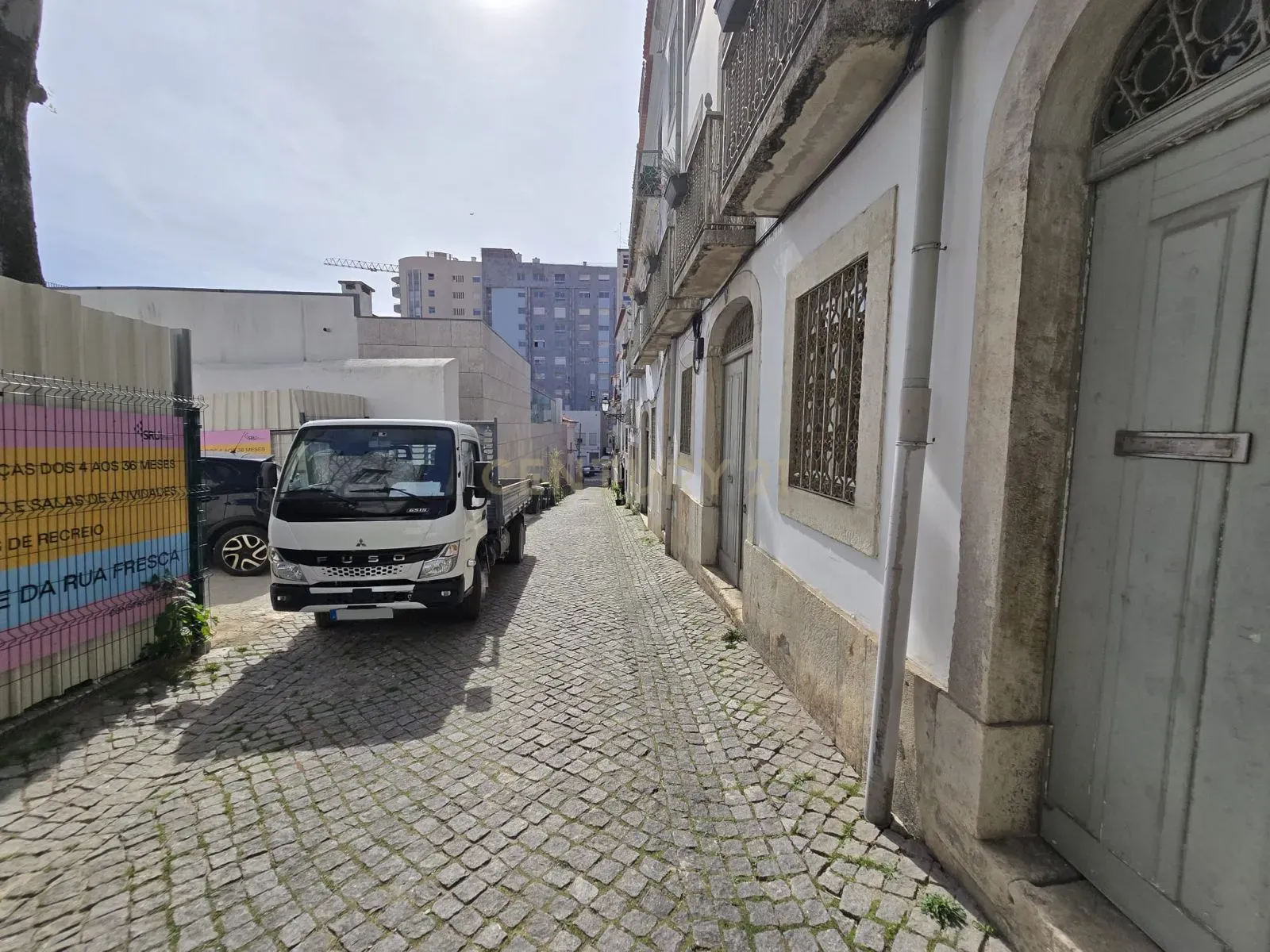 Apartamento T0 em Lisboa com LICENÇA AL válida e transmissível - Image 11