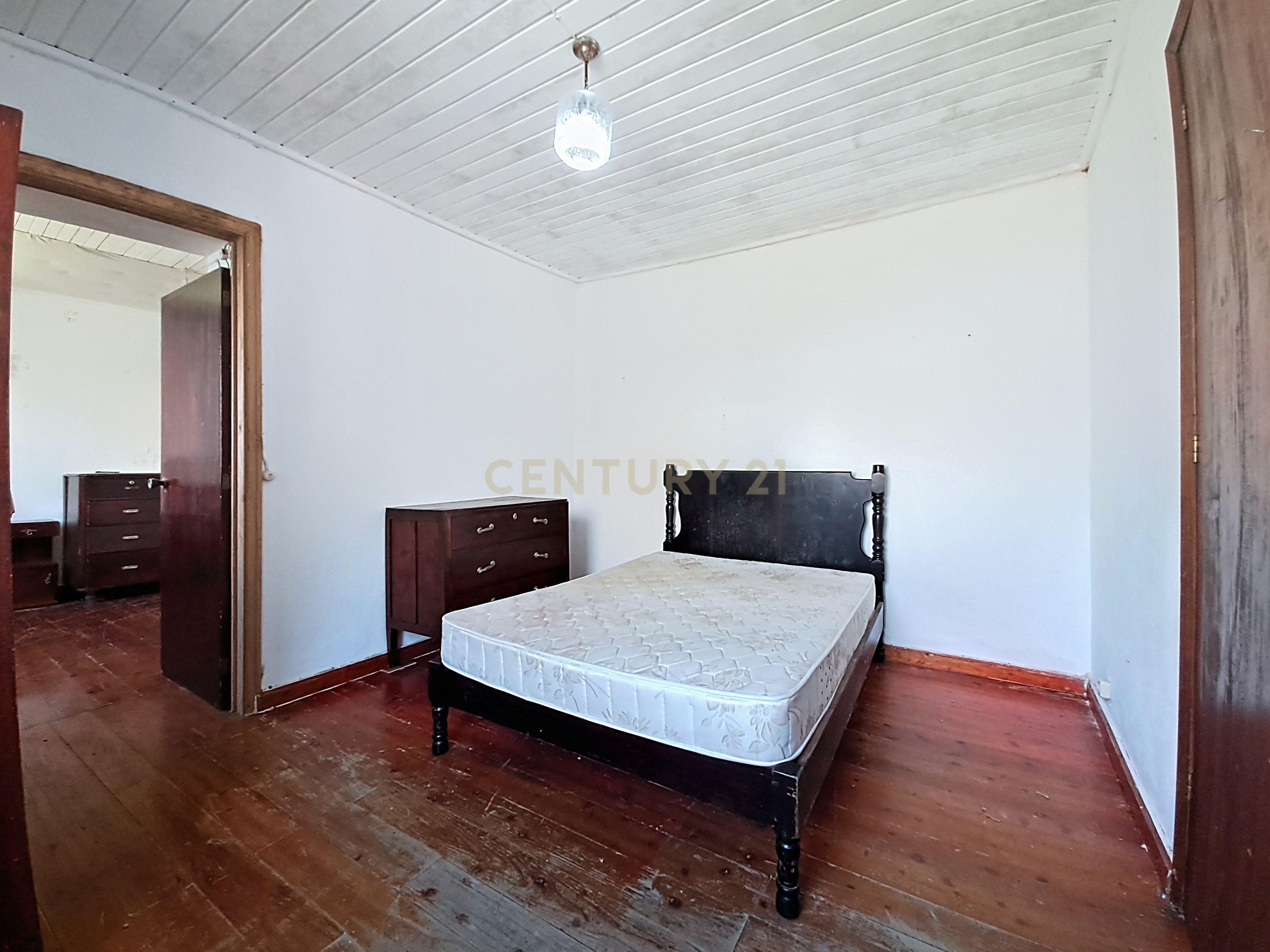 Casa T1 + 1 em Povoação, Ilha de São Miguel - Tranquilidade e Luz Natural - Image 11