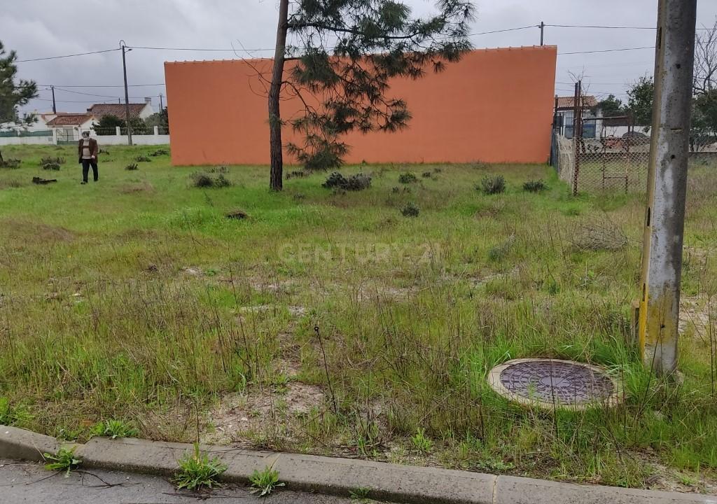 Terreno Urbano Para Construção de Moradia - Image 1